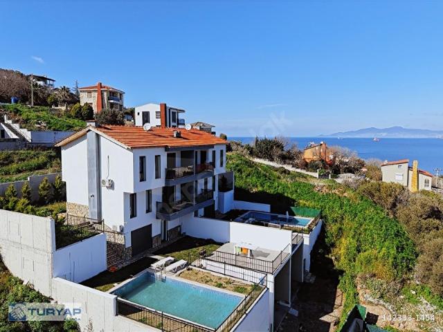 Foça, İzmir içerisinde satılık Villa