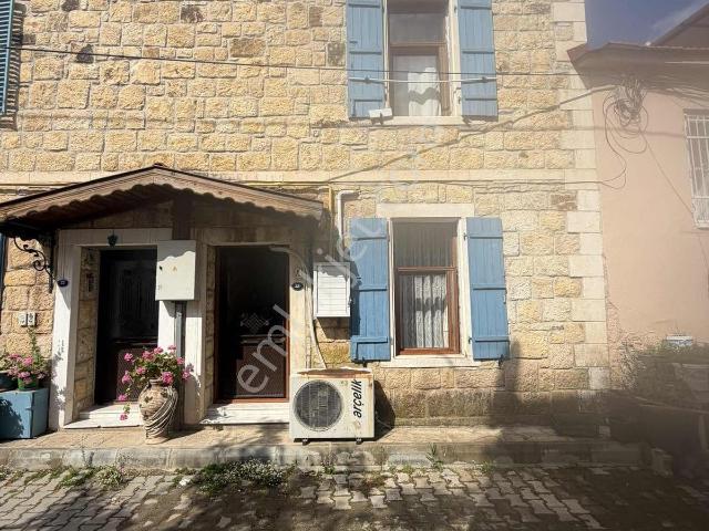 Foça, İzmir içerisinde satılık Villa