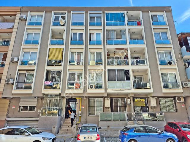 Örnekköy Mahallesi, Karşıyaka içerisinde satılık mülk