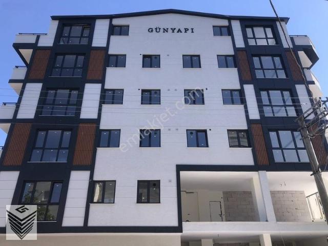 Atatürk Mahallesi, Çayırova içerisinde satılık mülk