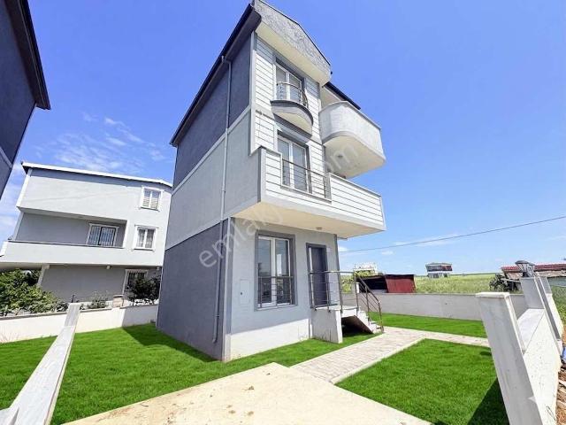 Marmaraereğlisi, Tekirdağ içerisinde satılık Villa