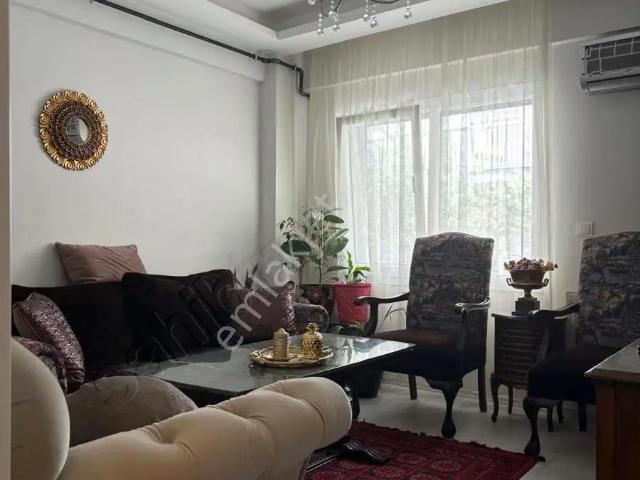 Çiğli, İzmir içerisinde satılık mülk