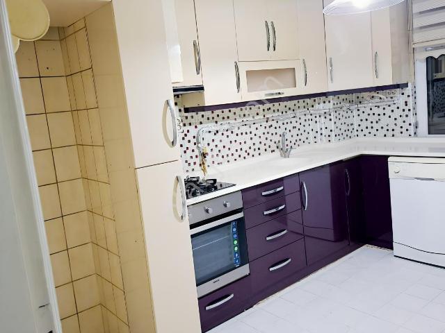 Yenimahalle Mahallesi, Hendek içerisinde kiralık mülk