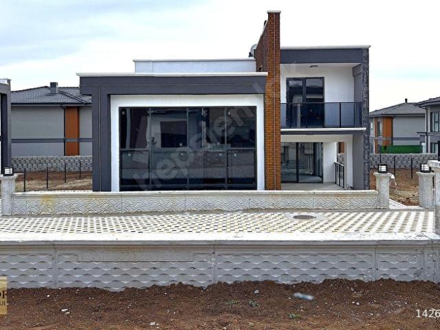 Yenimahalle, Ankara içerisinde satılık Villa