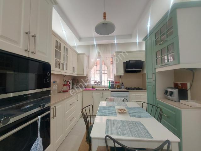 Kahramanmaraş, Dulkadiroğlu içerisinde satılık Villa