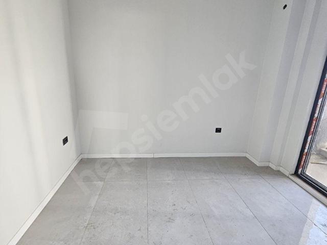 Yenişafak Mahallesi, Merkezefendi içerisinde satılık mülk