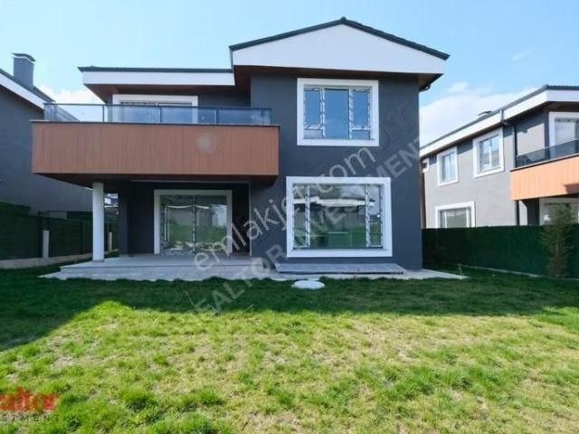 Etimesgut, Ankara içerisinde satılık Villa