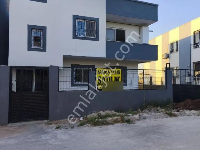 Sariçam, Adana içerisinde satılık Villa