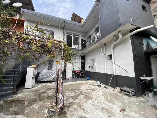 Yenibey Mahallesi, Seyhan içerisinde satılık Villa