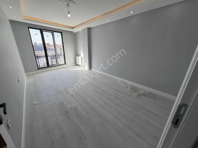 Yenidoğan Mahallesi, Sancaktepe içerisinde satılık mülk