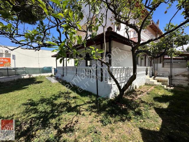 Foça, İzmir içerisinde satılık Villa