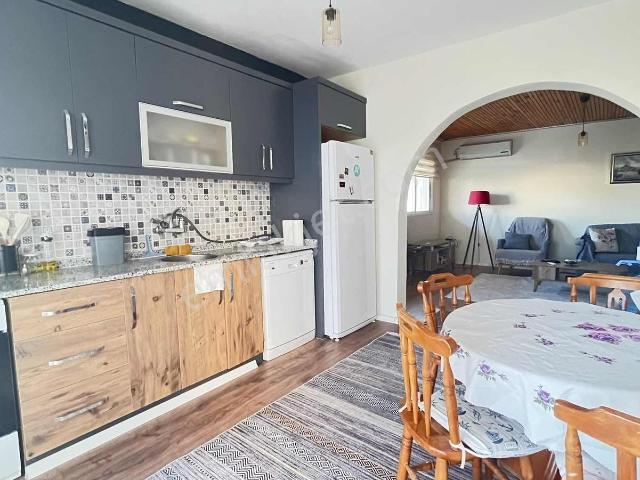 Foça, İzmir içerisinde kiralık mülk