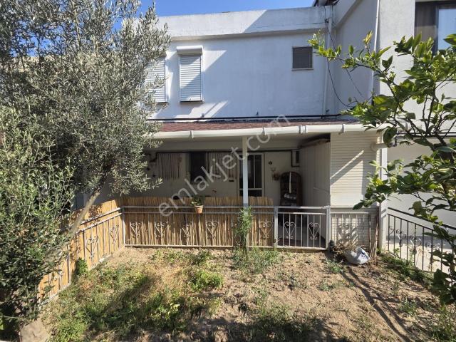 Foça, İzmir içerisinde satılık Villa