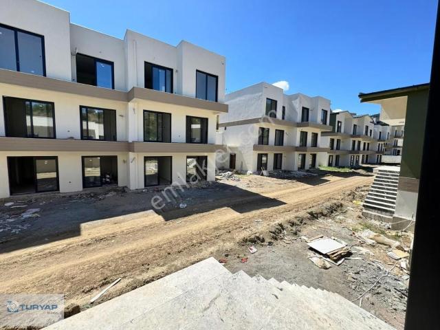 Foça, İzmir içerisinde satılık mülk