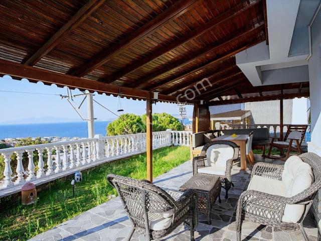 Foça, İzmir içerisinde satılık Villa