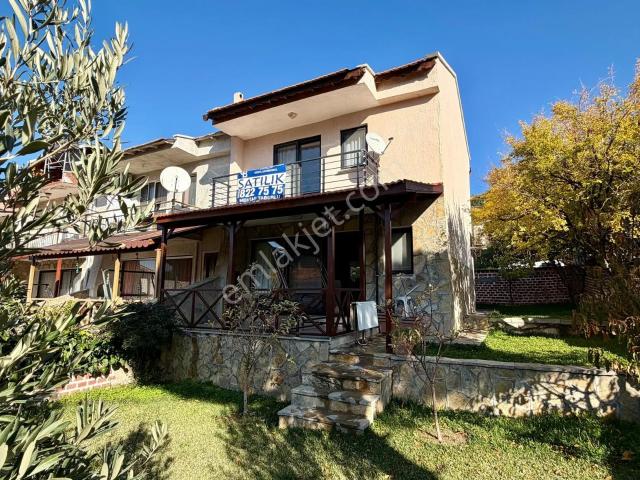 Foça, İzmir içerisinde satılık Villa