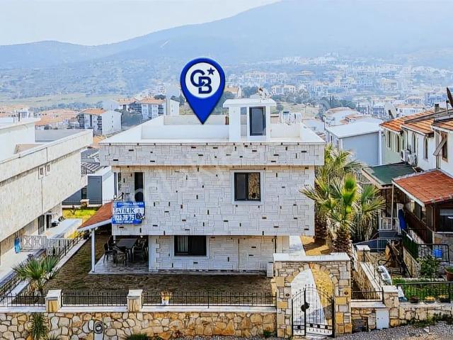 Foça, İzmir içerisinde satılık Villa