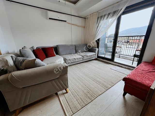 Foça, İzmir içerisinde satılık mülk