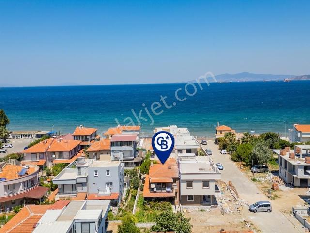 Foça, İzmir içerisinde satılık Villa