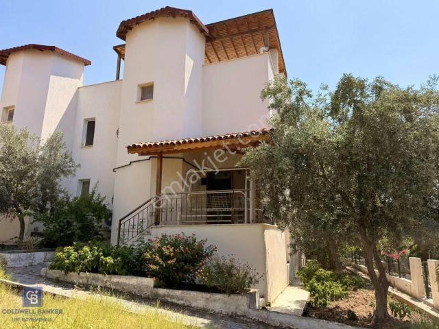 Foça, İzmir içerisinde kiralık Villa