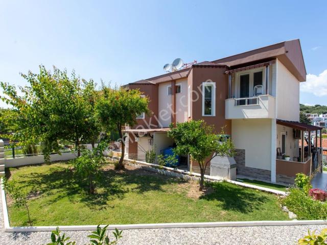 Foça, İzmir içerisinde satılık Villa