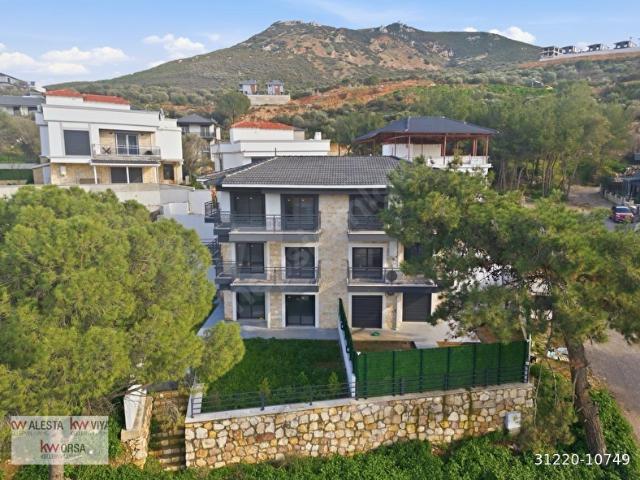 Foça, İzmir içerisinde satılık Villa