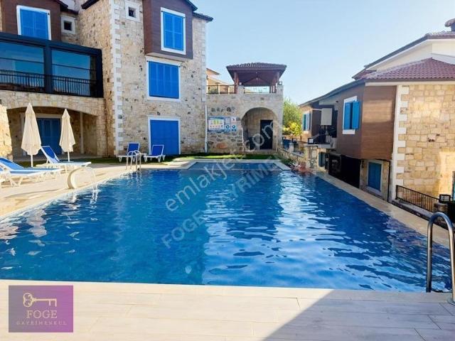 Foça, İzmir içerisinde kiralık Villa
