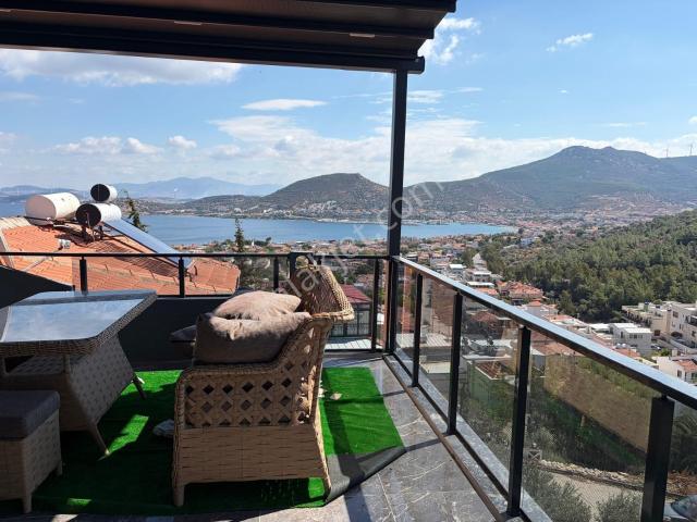 Fatih Mahallesi, Foça içerisinde satılık Villa