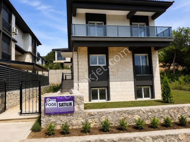 Foça, İzmir içerisinde satılık Villa