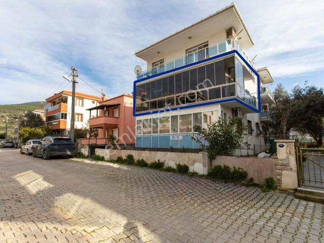 Foça, İzmir içerisinde satılık mülk