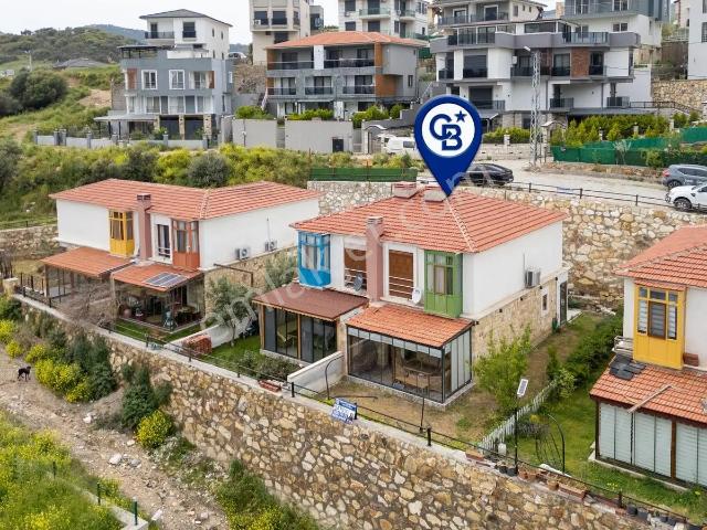 Foça, İzmir içerisinde satılık Villa