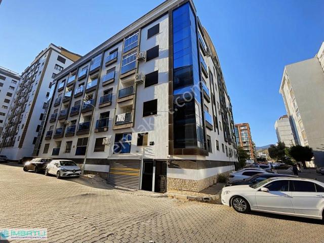 Karşiyaka, İzmir içerisinde satılık mülk