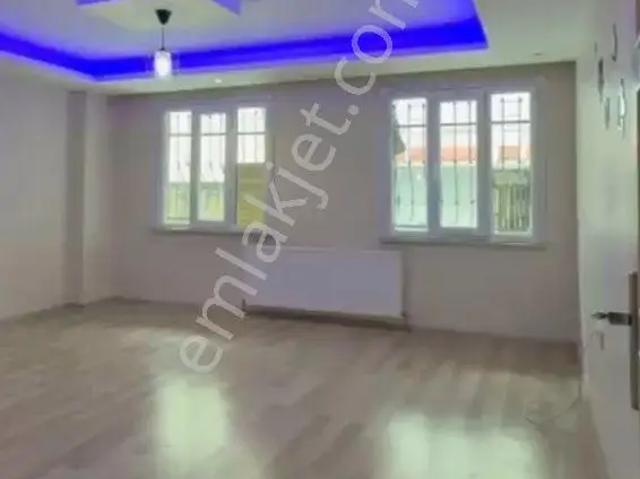 Yenikent Mahallesi, Esenyurt içerisinde kiralık mülk