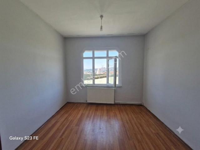 Sariyer, İstanbul içerisinde kiralık mülk