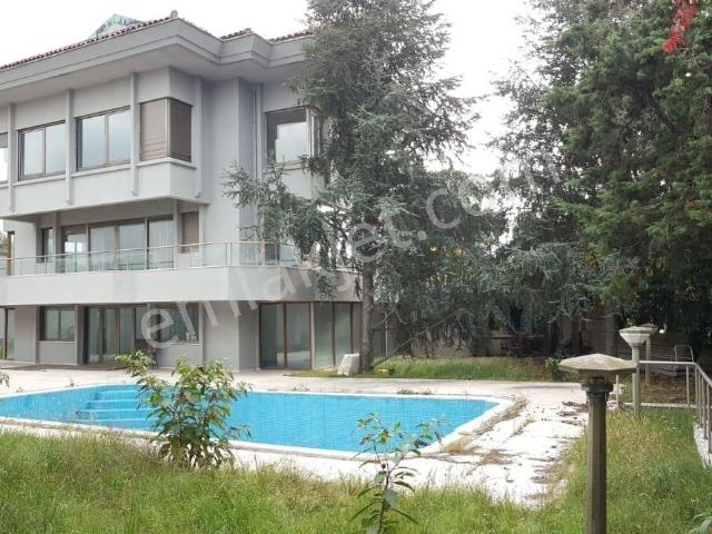 Sariyer, İstanbul içerisinde satılık Villa