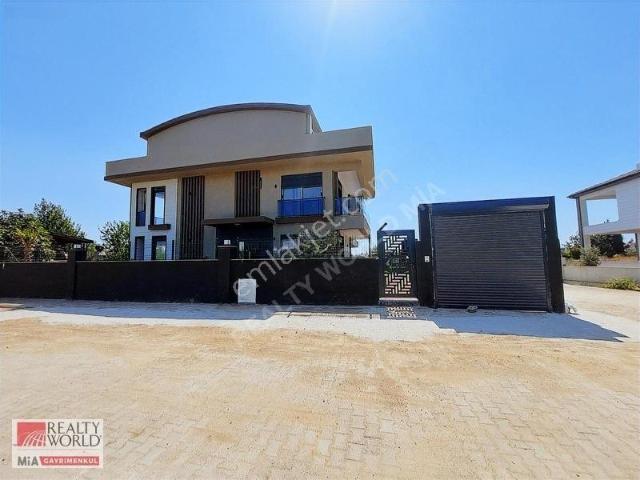 Döşemealti, Antalya içerisinde satılık Villa