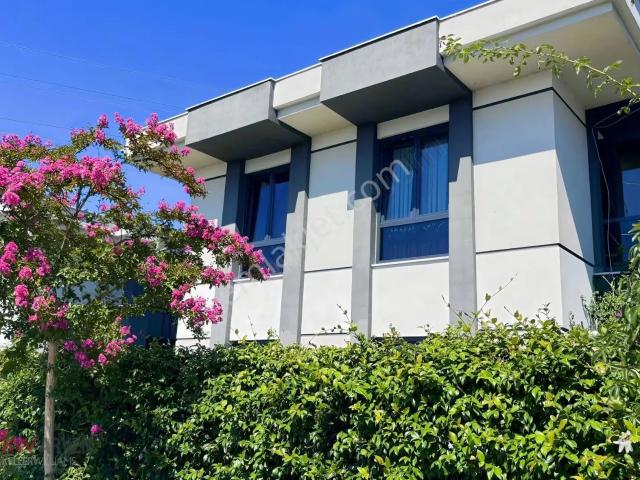 Başiskele, Kocaeli içerisinde satılık Villa