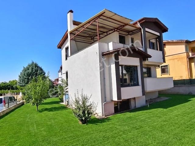 Yenimahalle, Ankara içerisinde satılık Villa