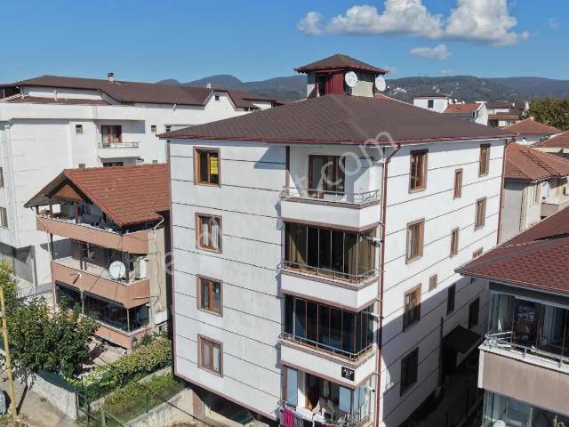 Yenimahalle Mahallesi, Hendek içerisinde kiralık mülk