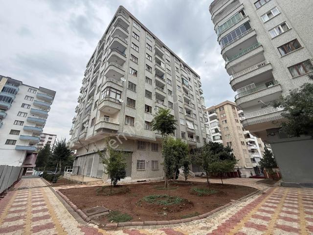 Peyas Mahallesi, Kayapınar içerisinde kiralık mülk
