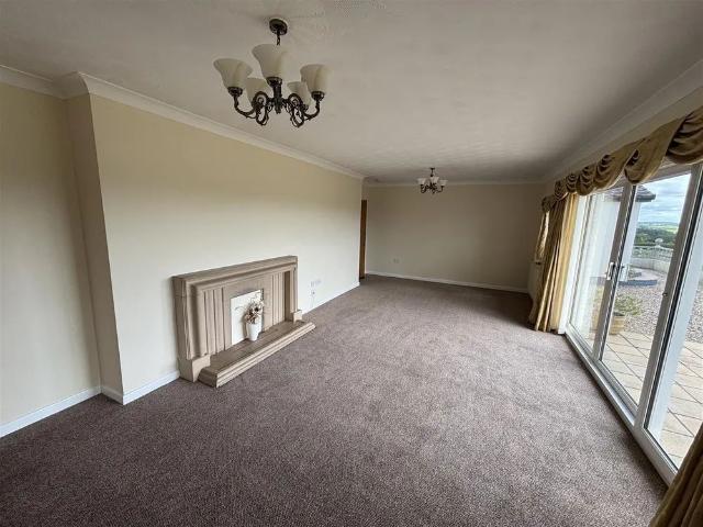 House for rent in Brandis Corner, Cornwall