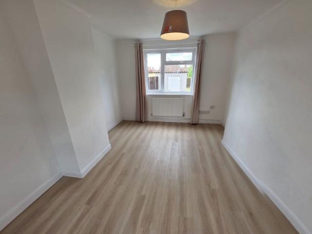 House for rent in Preston Plucknett, Yeovil