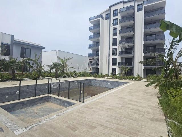 Aksu, Antalya içerisinde satılık mülk