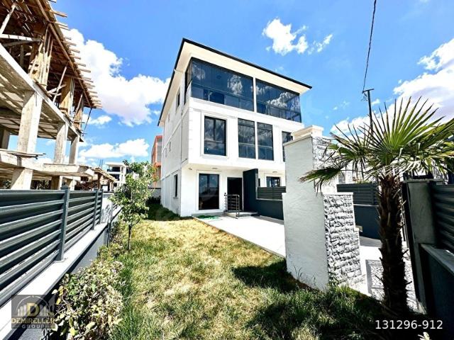 Marmaraereğlisi, Tekirdağ içerisinde satılık Villa