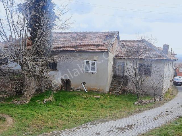 Uşak içerisinde satılık Villa