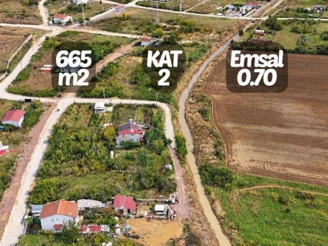Siteler, Çiftlikköy içerisinde satılık Arsa