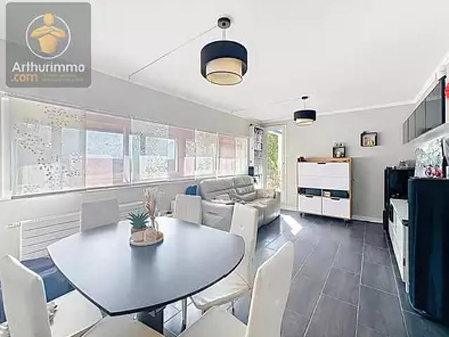 Appartement vente à Les Tournelles, Yerres