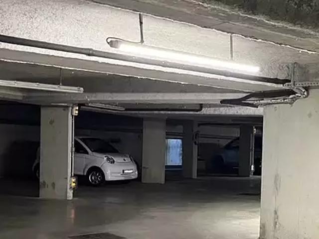 Garage location à Les Tournelles, Yerres