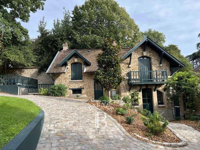 Maison vente à Évry, Yerres