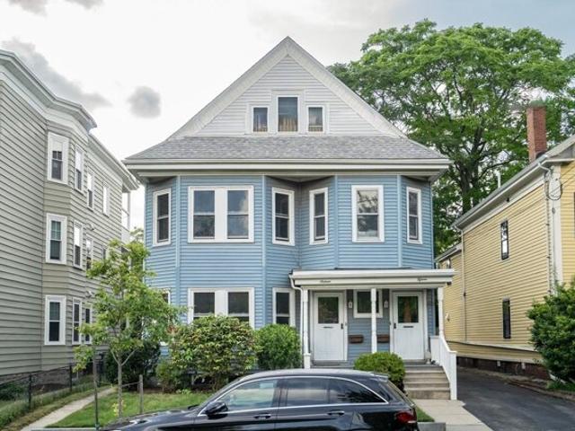 House for sale in Cambridge, Middlesex County